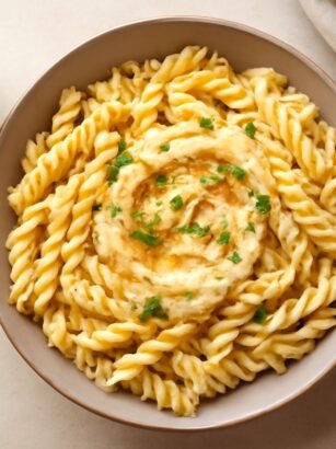 pasta con hummus