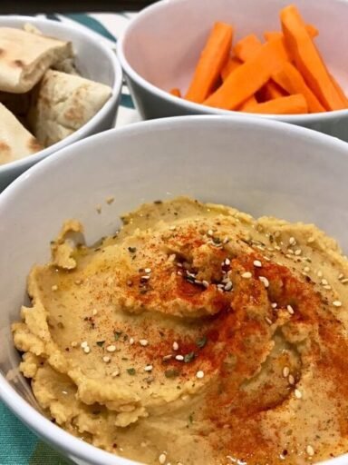 10 formas de preparar un delicioso hummus mambo en casa