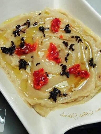 Beneficios del hummus de habas y sus variantes saludables
