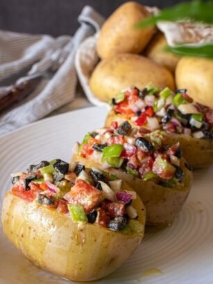 Recetas irresistibles con hummus de pimiento rojo: ¡sabores mediterráneos en tu mesa! Recetas irresistibles con hummus de pimiento rojo: ¡sabores mediterráneos en tu mesa!